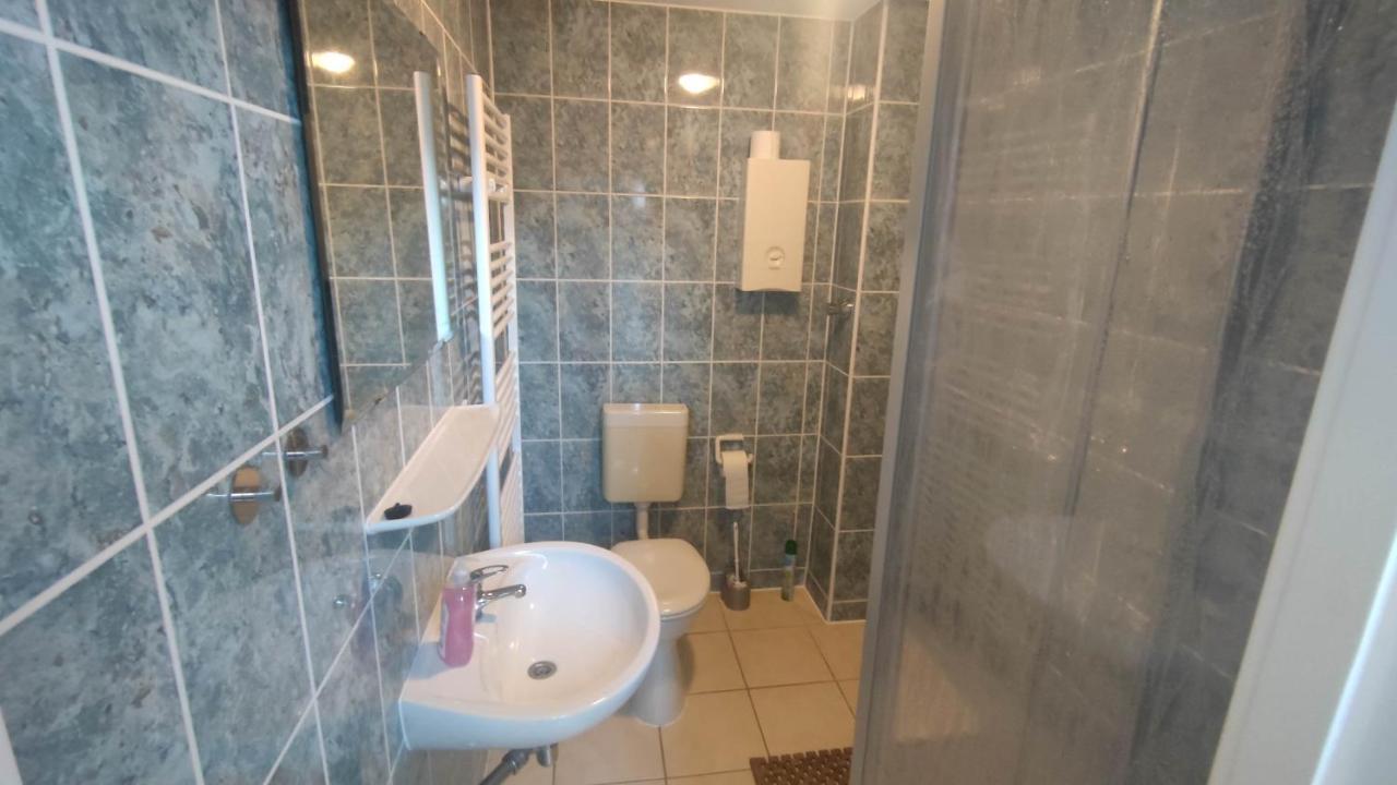Fewo3-1 Zim-2 Einz Bett-2 Pers-Kueche-Dusche Wc Berlin Zewnętrze zdjęcie
